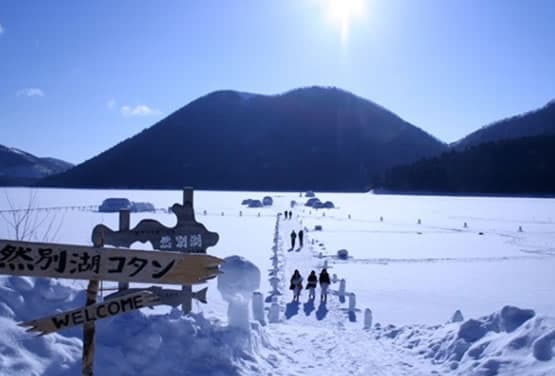 北海道小龍獻瑞~破冰船.戲雪.冰上村.三大蟹五日(旭/旭)